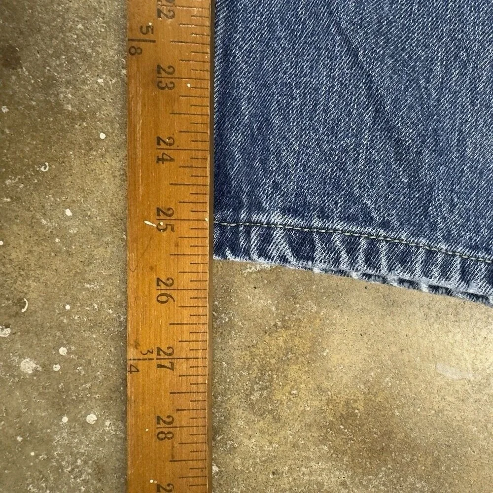 Levi's 505 Jeans Men's Size‎ 40x25.5 Medium Wash Denim Nice Fade